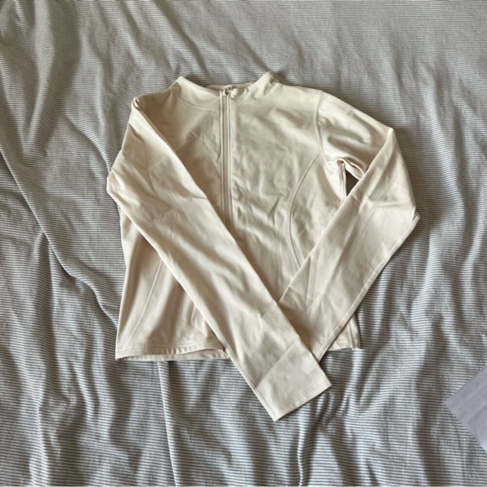 Elegant Women's Cream 437 Zip-Up Jacket